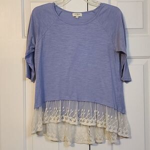 Umgee blue 3/4 sleeve lacey top
